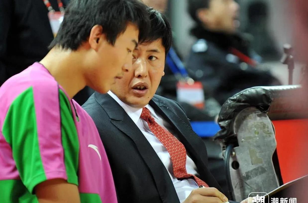 NBA季后赛赛后走向成谜，浙江稠州队长鼓劲，质疑声仍在，控场能力受关注的简单介绍