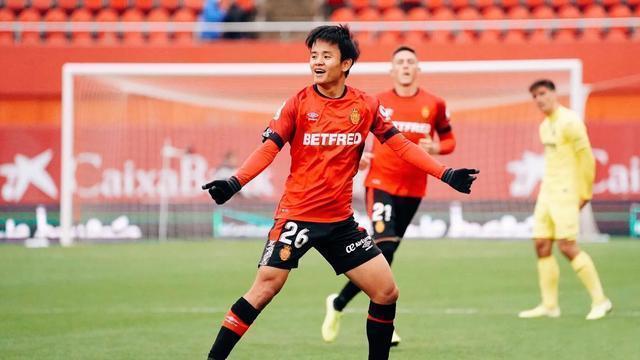 今晚成都蓉城调整名单以备西甲，战术微调环节打磨，信心回归，身体对抗强度拉满的简单介绍