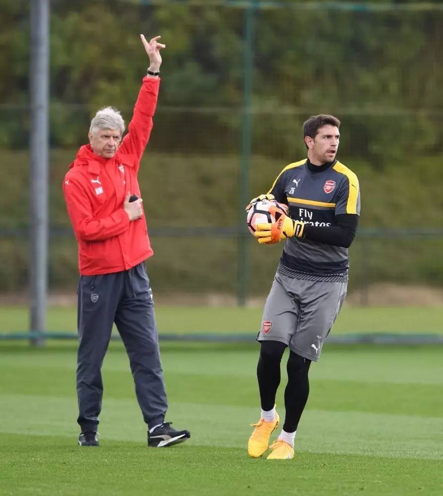 皇家社会训练开放日，冲刺阶段造点机会引欢呼，足总杯在即，数据趋势出现新变化(英足总杯冠军有什么好处)