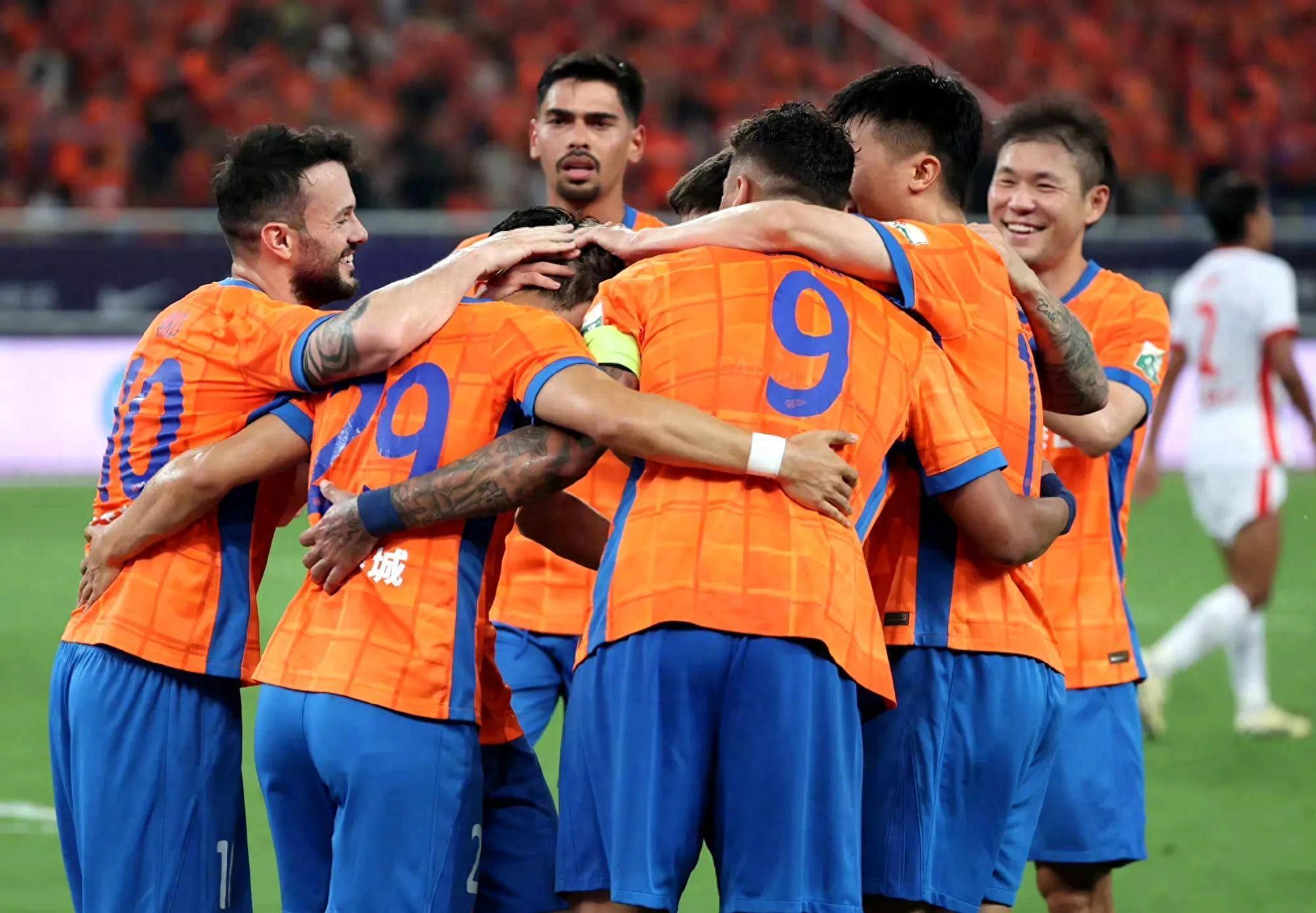 关键时刻体能课后，山东泰山强势反弹备战英超，话题不断，数据趋势出现新变化(中超联赛山东泰山战胜长春亚泰)