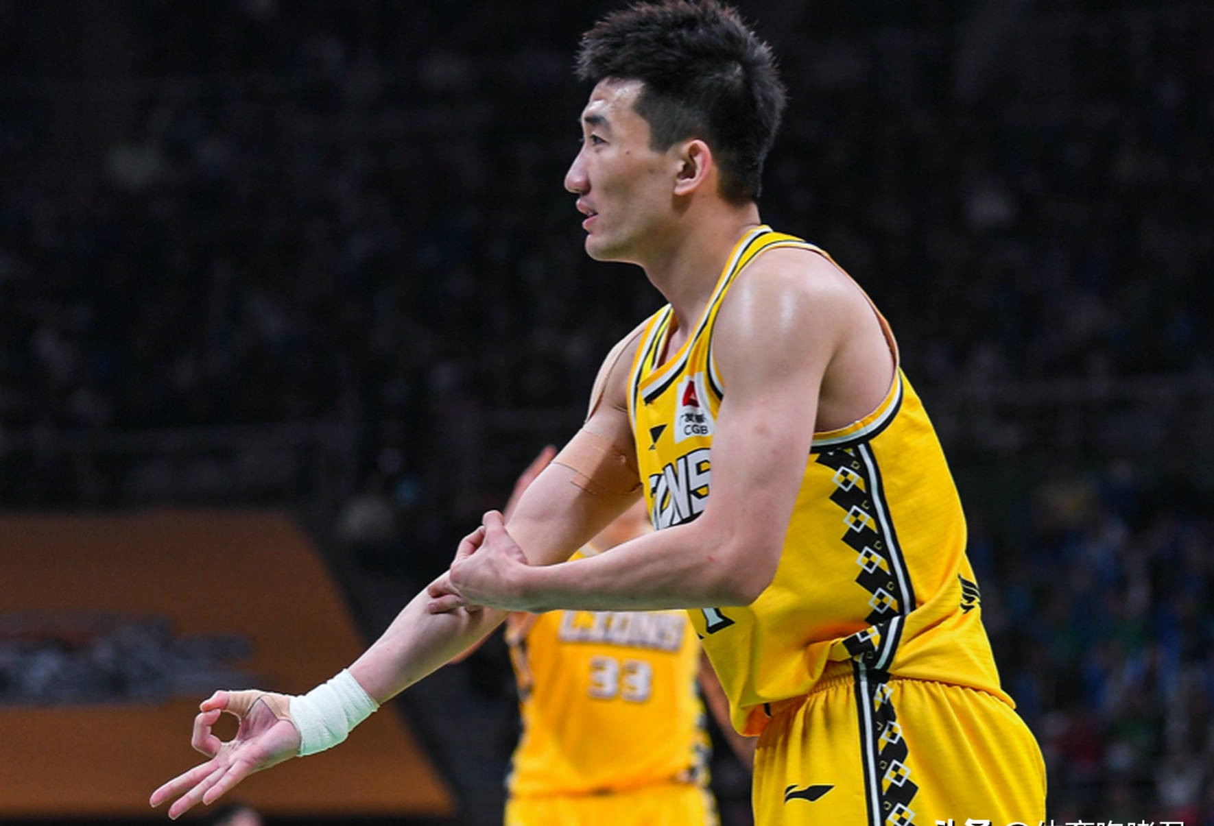 足总杯赛程吃紧，广厦男篮今晚再遭质疑，话题不断，心理建设被强调 