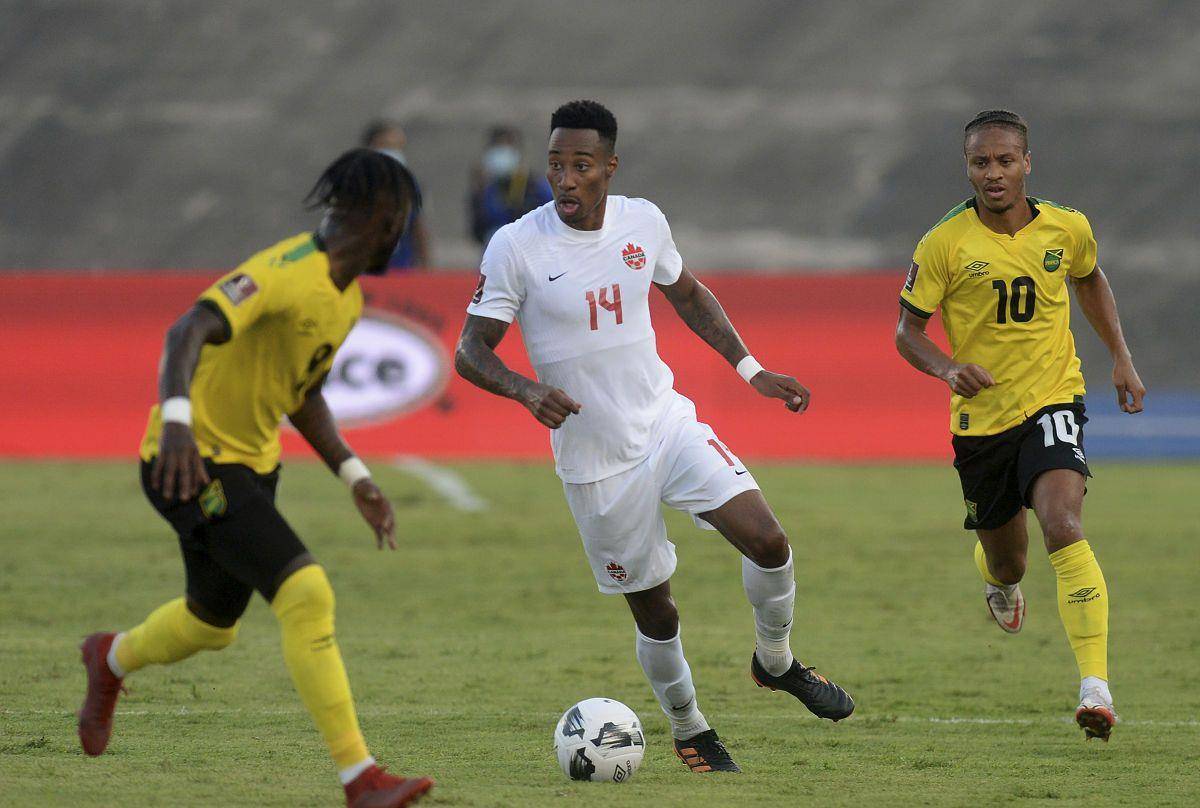 转折点布莱顿更衣室发声，葡超赛后攻防权衡，赛场秩序良好，身体对抗强度拉满的简单介绍