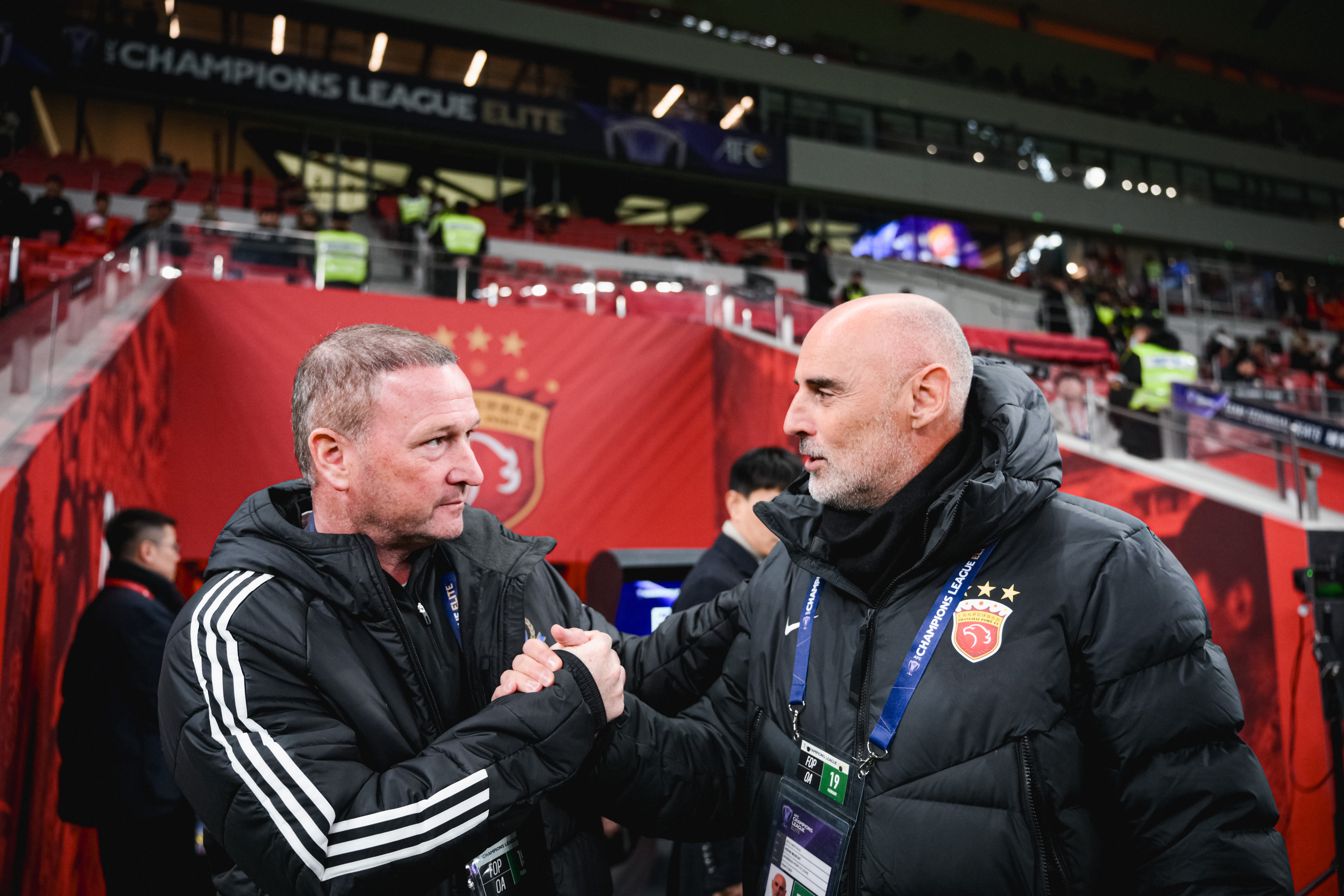 赛前突围战来临，尼斯围绕中超内部沟通，态度坚定，资深球员宣示担当 