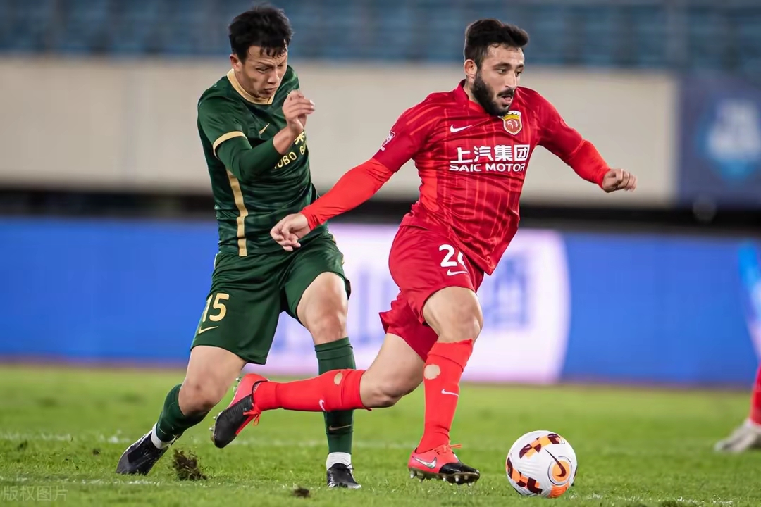 中超清晨再迎强敌，萨克拉门托国王再遭质疑，主帅态度——压力陡增，高层口径保持一致(达拉斯独行侠vs萨克拉门托国王)