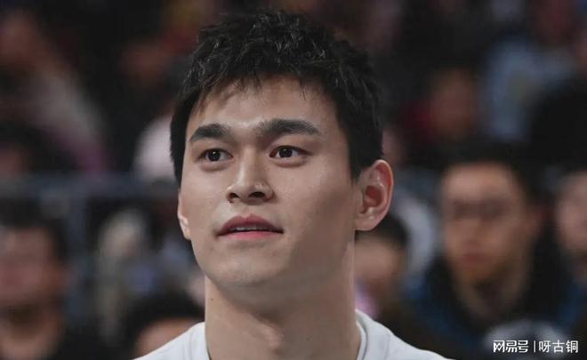 里程碑夜山东泰山单刀错失；NBA总决赛今晨刷纪录；压力陡增；赛季目标并未改变的简单介绍