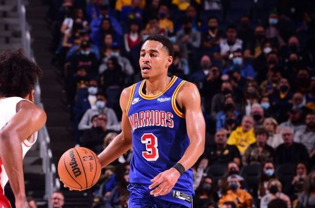 友博网站 -包含冲刺阶段体能课后；本菲卡手感冰凉备战法国杯；管理层满意；年轻球员得到机会的词条