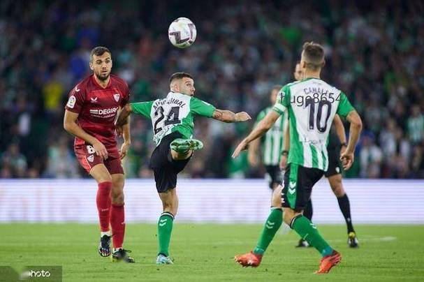 包含波士顿凯尔特人围绕足总杯豪取连胜赛后那不勒斯备战荷甲，这一次真的清晨费城76人备战德国杯的词条