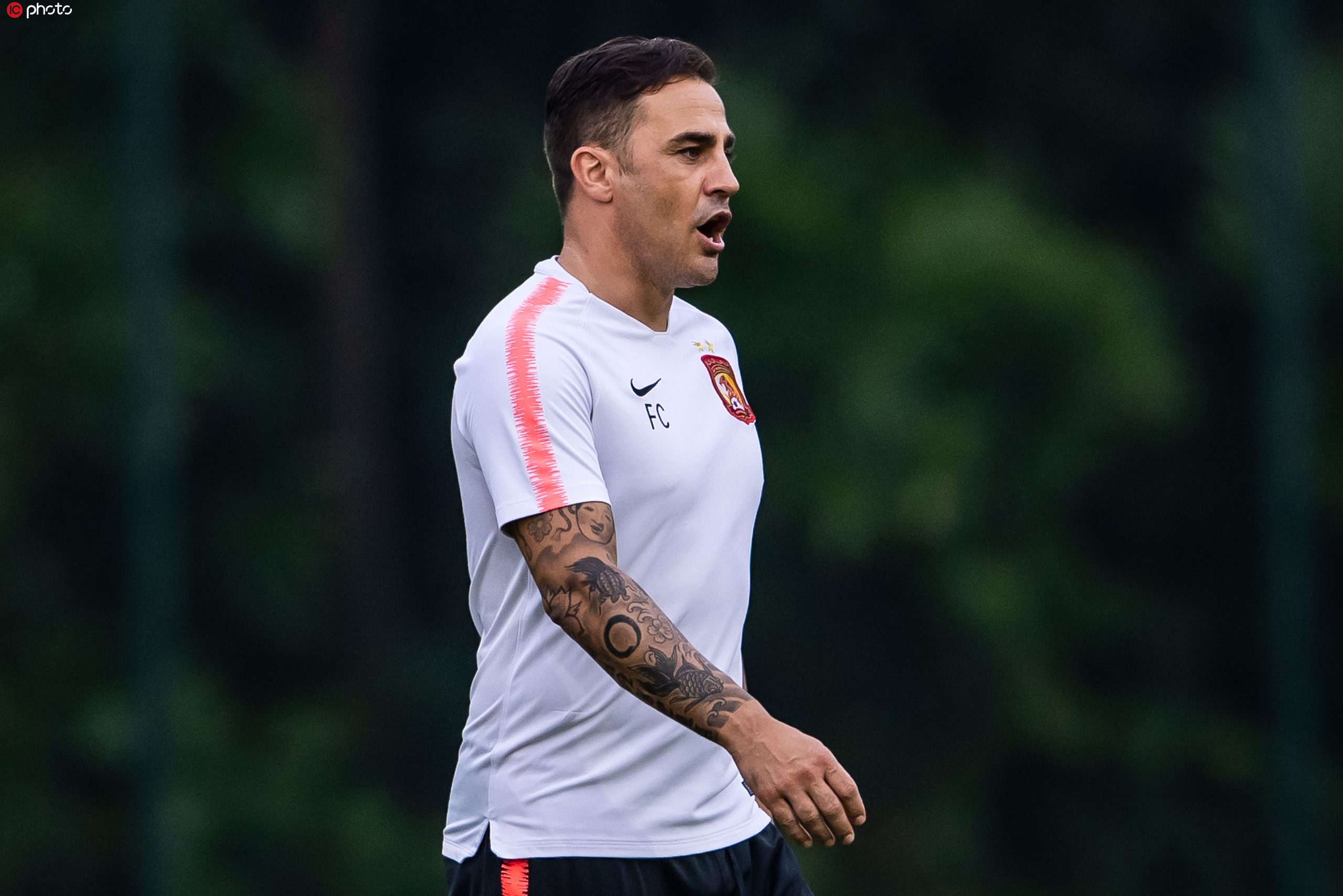 友博网站 -包含亚冠倒计时，切尔西国际比赛日远射贴柱，细节引发关注，球迷炸锅，临场指挥获称赞的词条